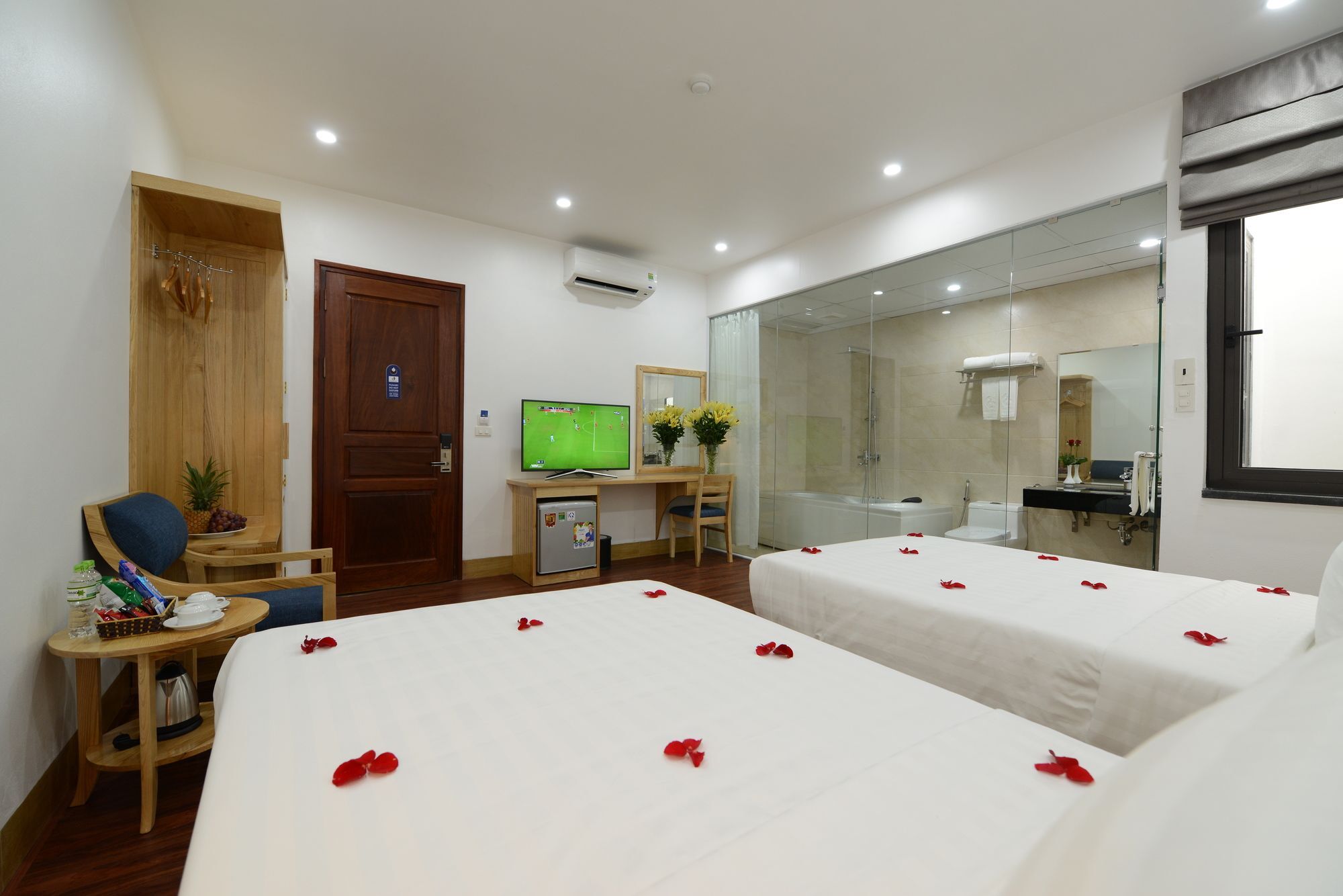Blue Hanoi Inn City Hotel Zewnętrze zdjęcie